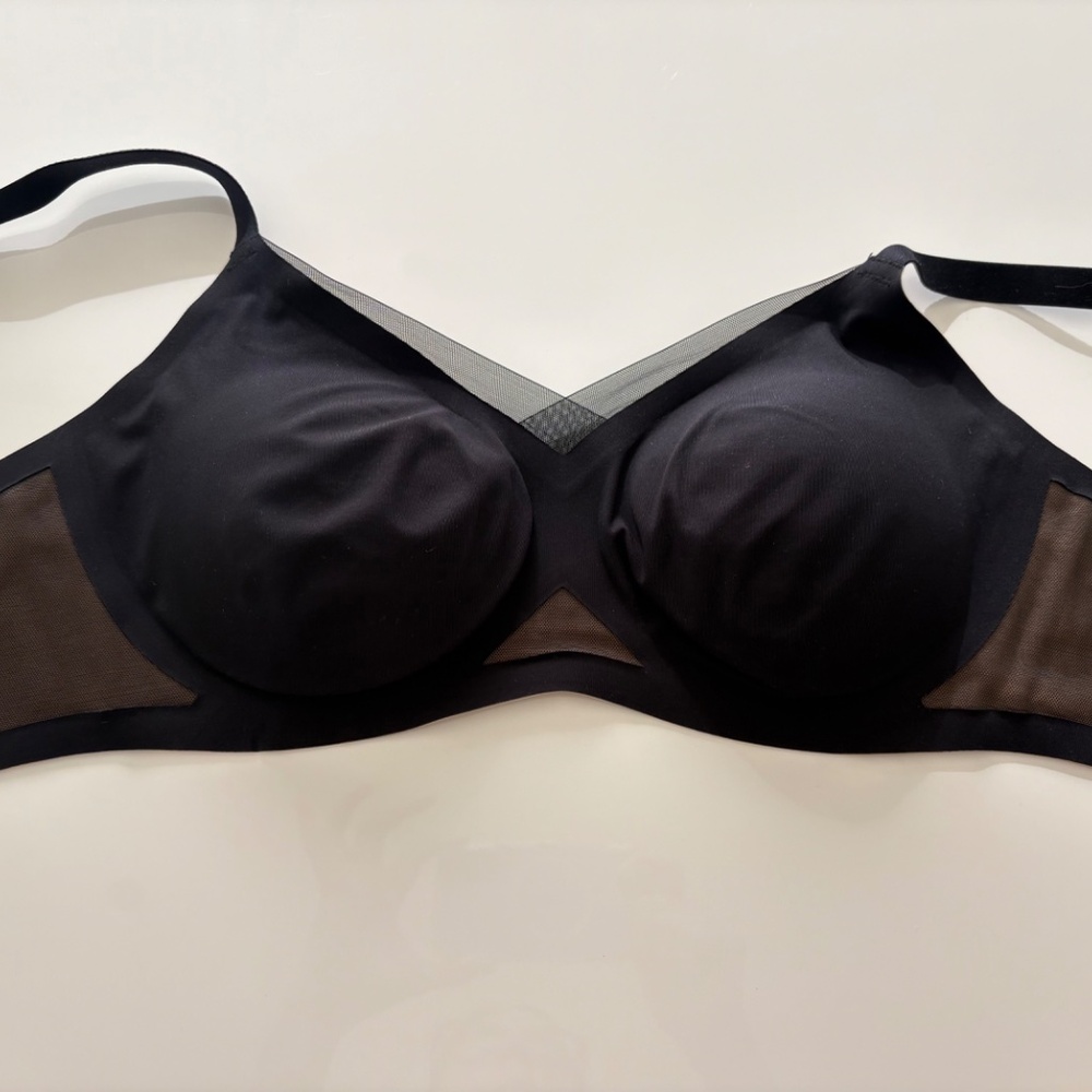 Honeylove Black Mesh Detail Bra SIZE M NWOT - Picture 2 of 4